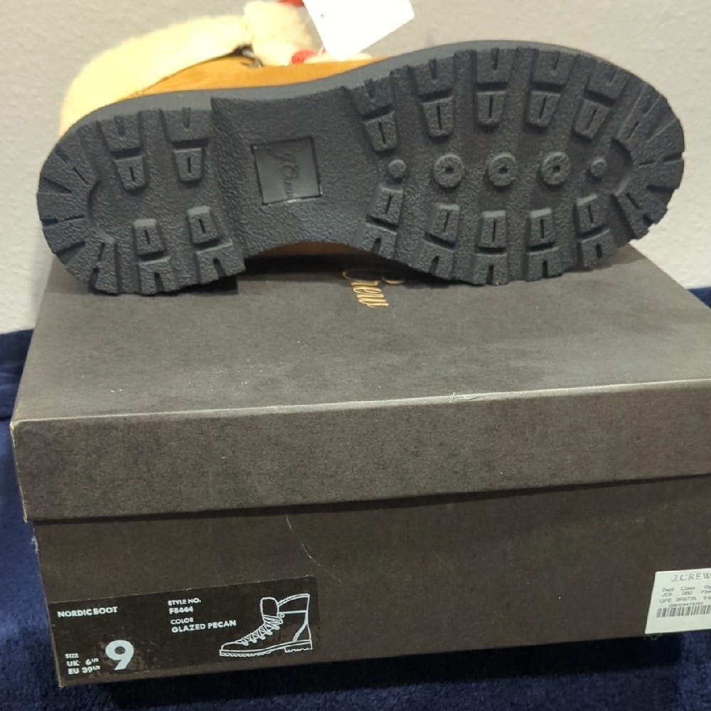 J. Crew Tan Boots with Red Laces and Shearling Lining - Picture 4 of 4